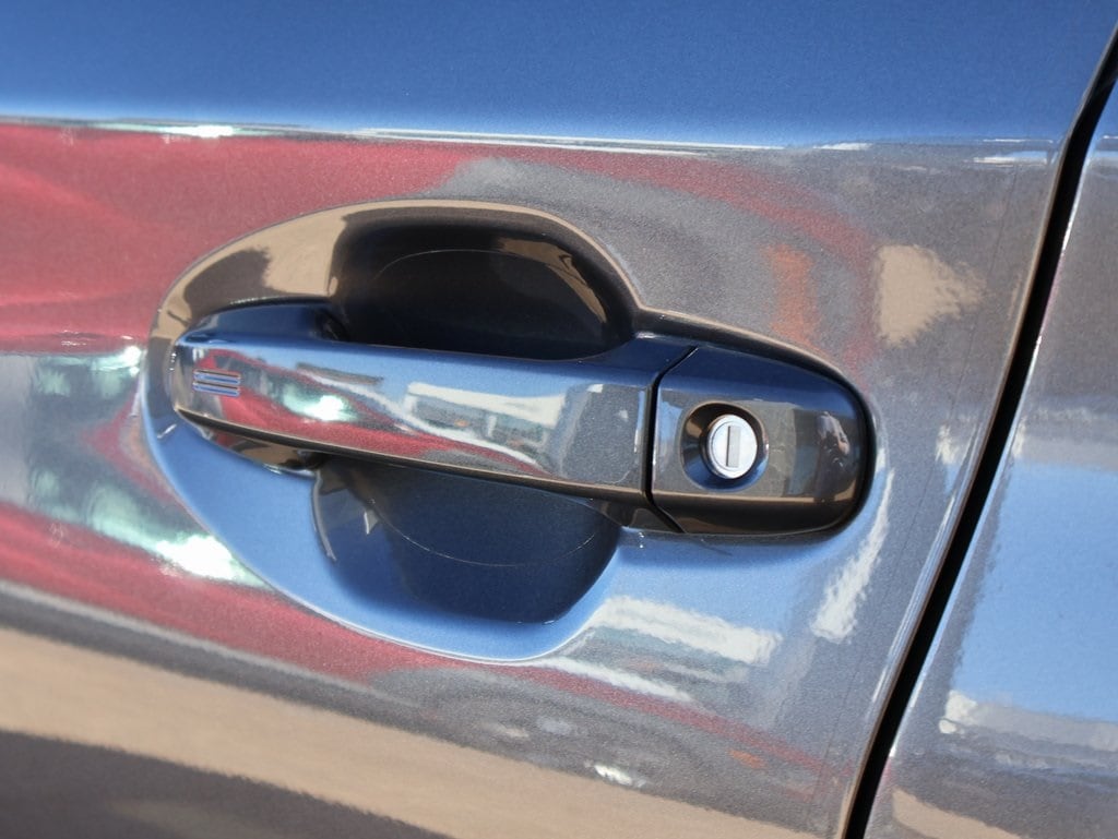 New 2026 Magnetite Gray Subaru Onyx Edition Touring 7-Passenger image 22