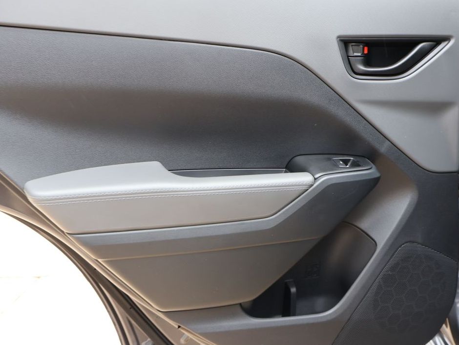 New 2026 Magnetite Gray/Crystal Black Silica Subaru Premium image 19