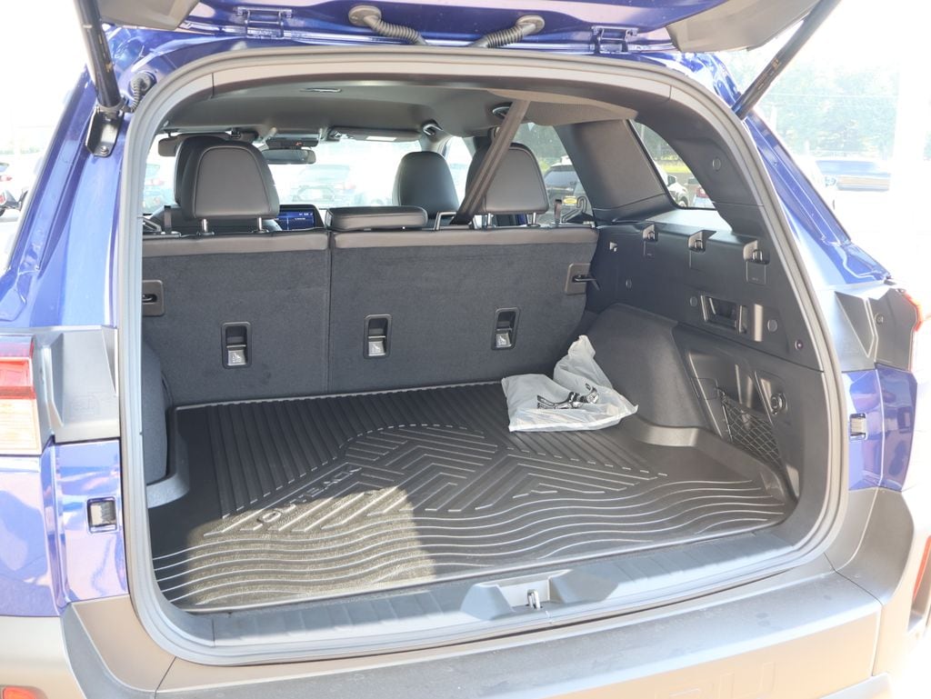 New 2026 Sapphire Blue Pearl Subaru Premium image 15