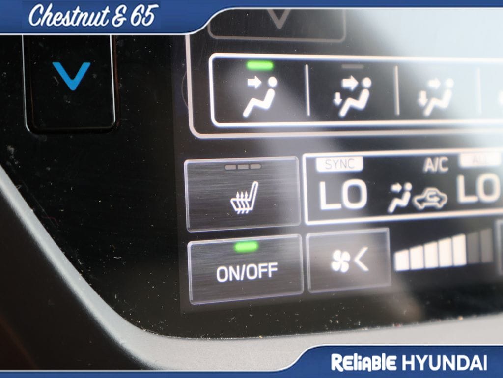 Used 2025 Gray Metallic Subaru Premium image 36