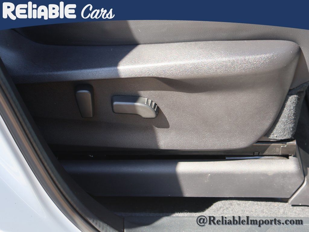 Used 2023 Crystal White Pearl Subaru Limited 7-Passenger image 11