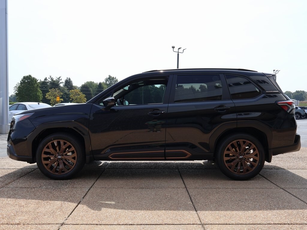 2025 Subaru Forester Sport photo 2