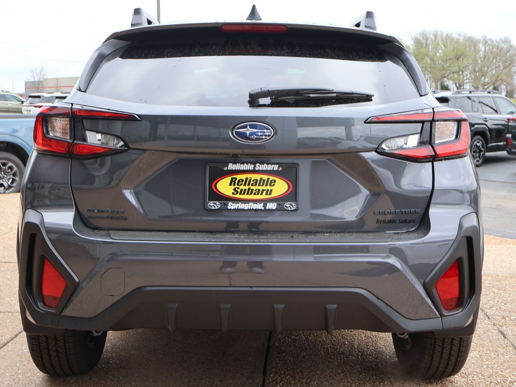 New 2026 Magnetite Gray/Crystal Black Silica Subaru Premium image 5