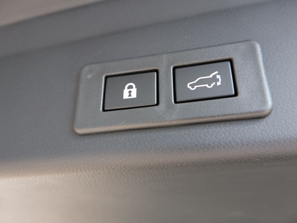 2026 Subaru Ascent Touring - Photo 20