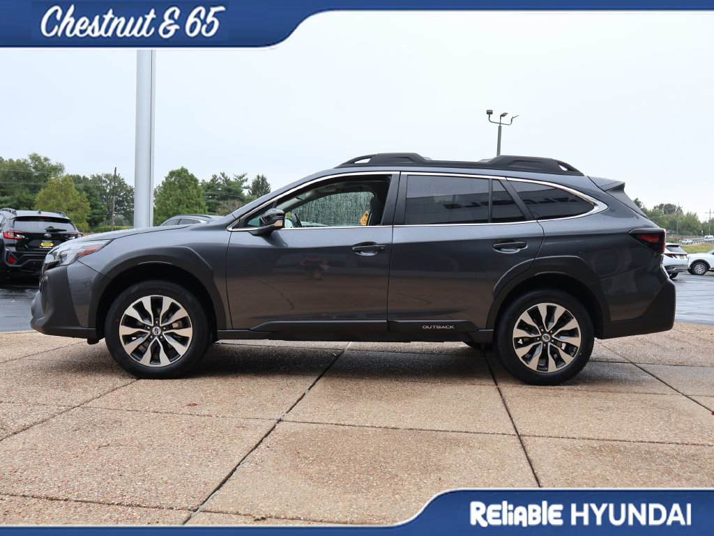 Used 2024 Magnetite Gray Metallic Subaru Limited image 3
