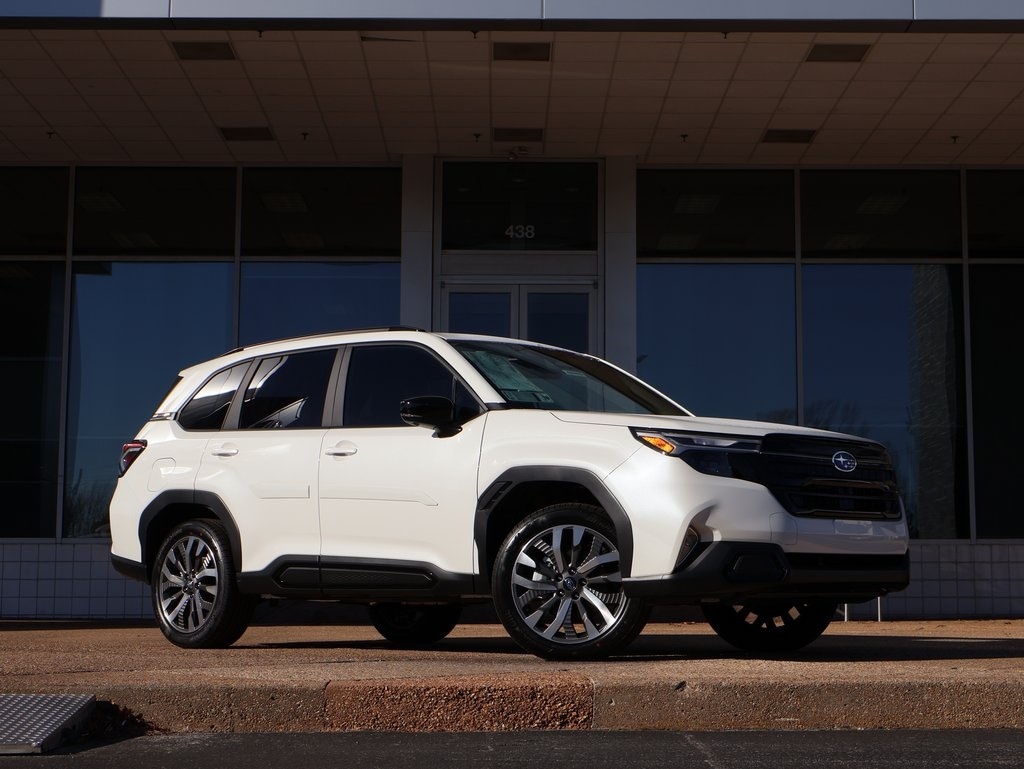 2026 Subaru Forester Touring's photo
