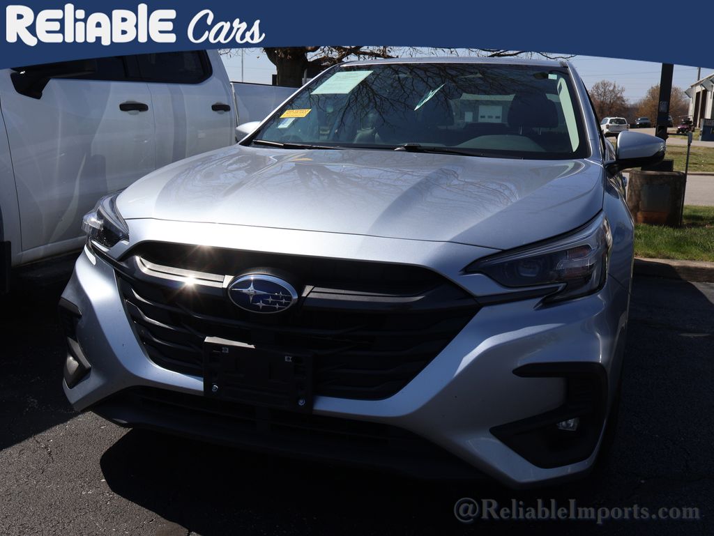 Used 2023 Ice Silver Metallic Subaru Limited image 11