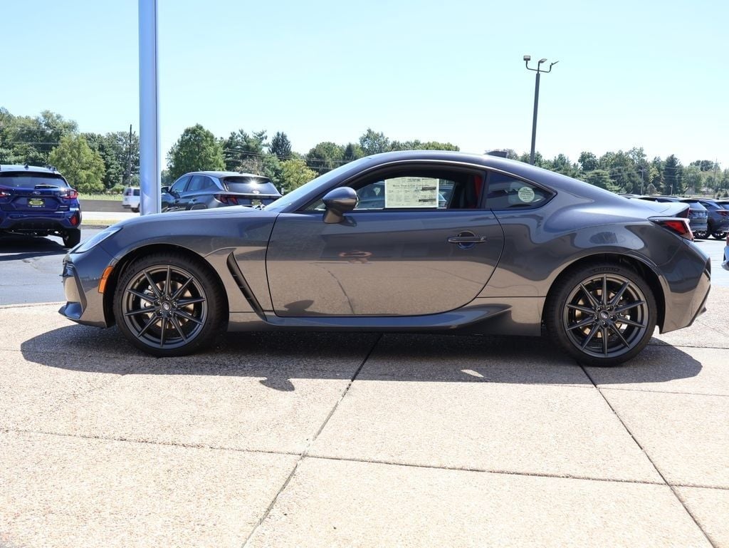 New 2026 Magnetite Gray Subaru Limited image 3