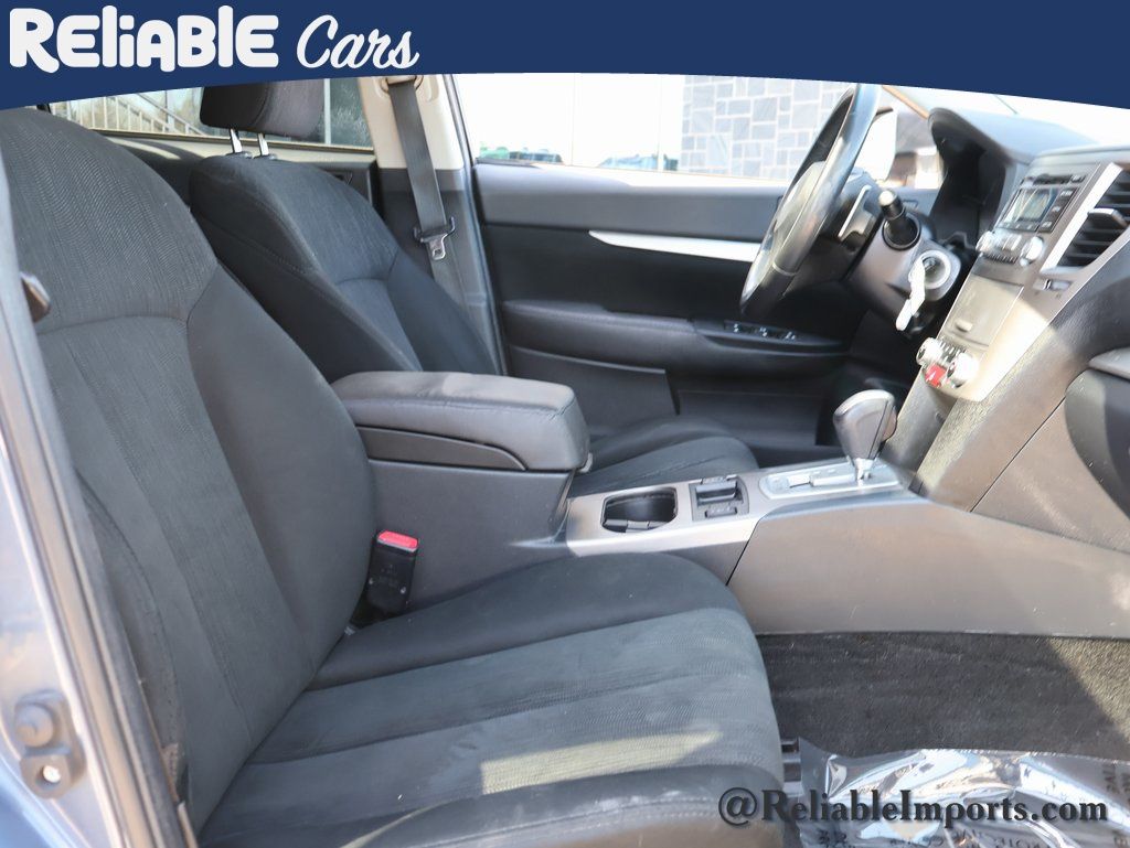 Used 2013 Twilight Blue Metallic Subaru 2.5i Premium (CVT) image 10