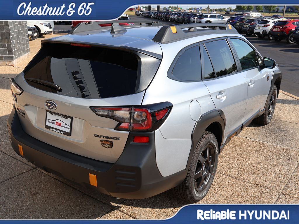 Used 2025 Ice Silver Subaru Wilderness image 6