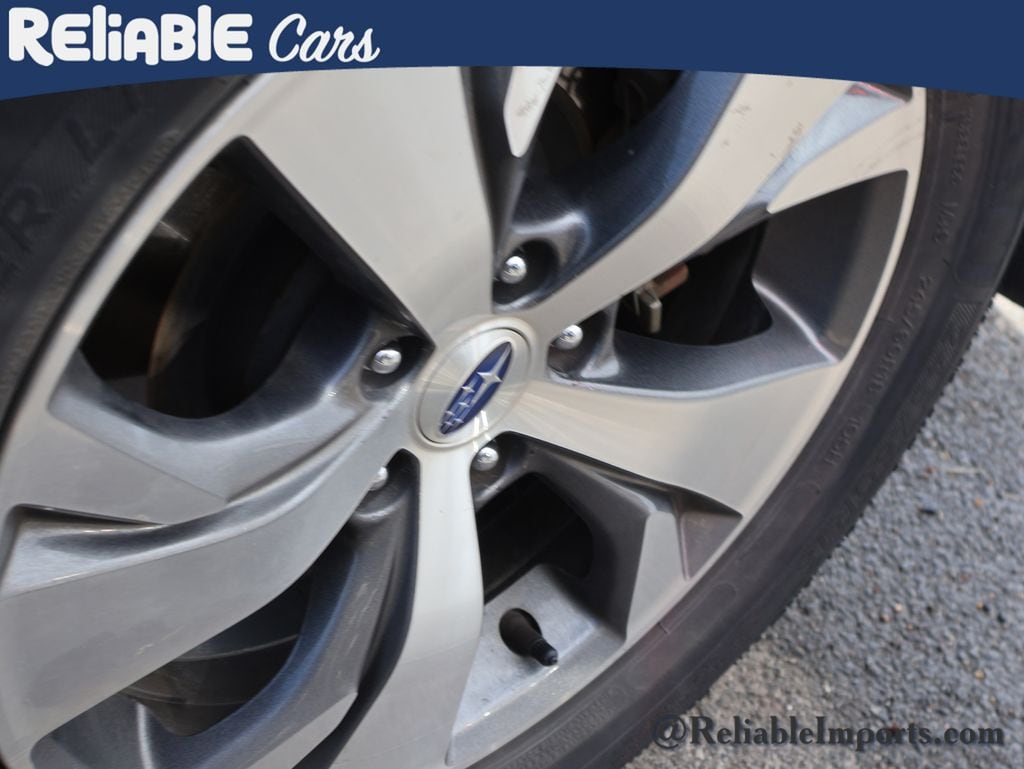 Used 2019 Crystal White Pearl Subaru Premium 8-Passenger image 24