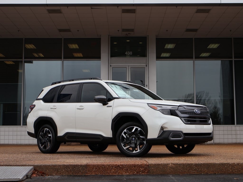 2025 Subaru Forester Limited's photo