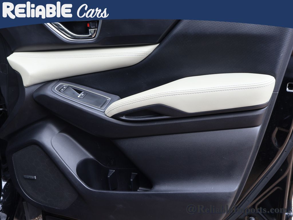 Used 2023 Crystal Black Silica Subaru Limited 7-Passenger image 9