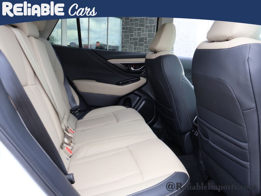 Used 2023 Crystal White Pearl Subaru Limited image 13