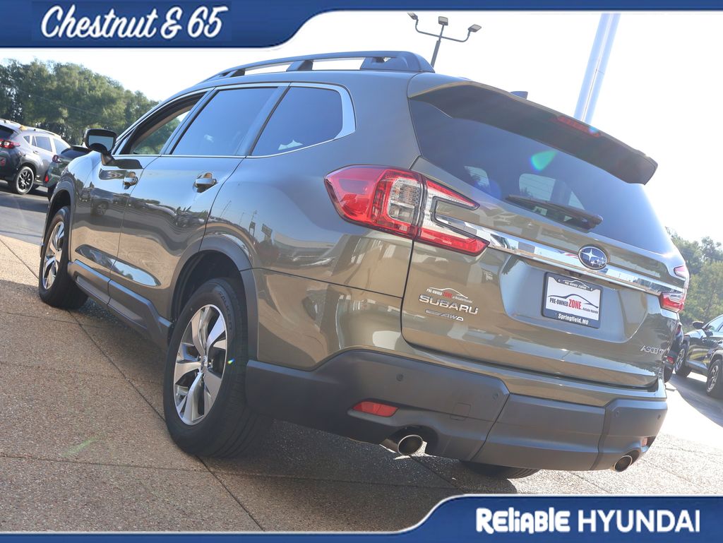 Used 2023 Autumn Green Metallic Subaru Premium 7-Passenger image 4