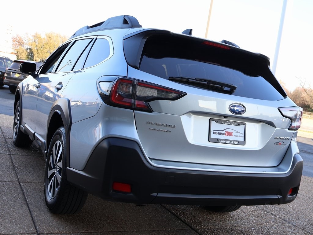 Used 2024 Subaru Outback Premium SUV