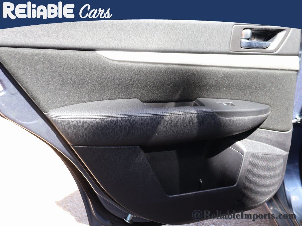 Used 2013 Twilight Blue Metallic Subaru 2.5i Premium (CVT) image 17