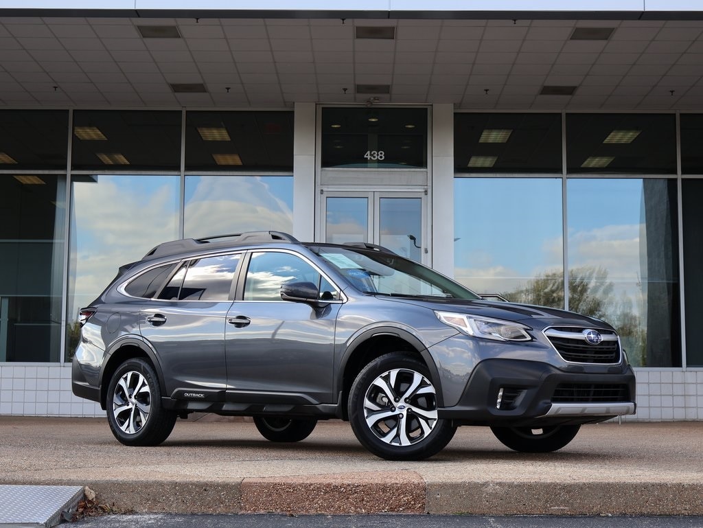 Used 2022 Subaru Outback Limited SUV