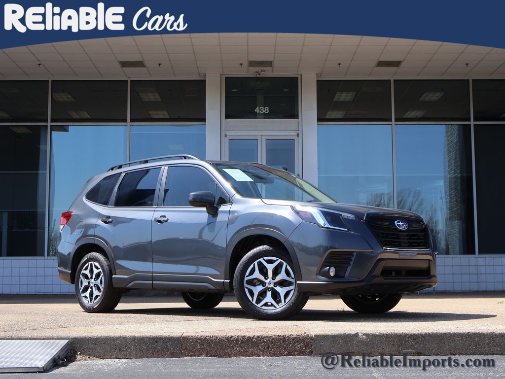 2023 Subaru Forester Premium