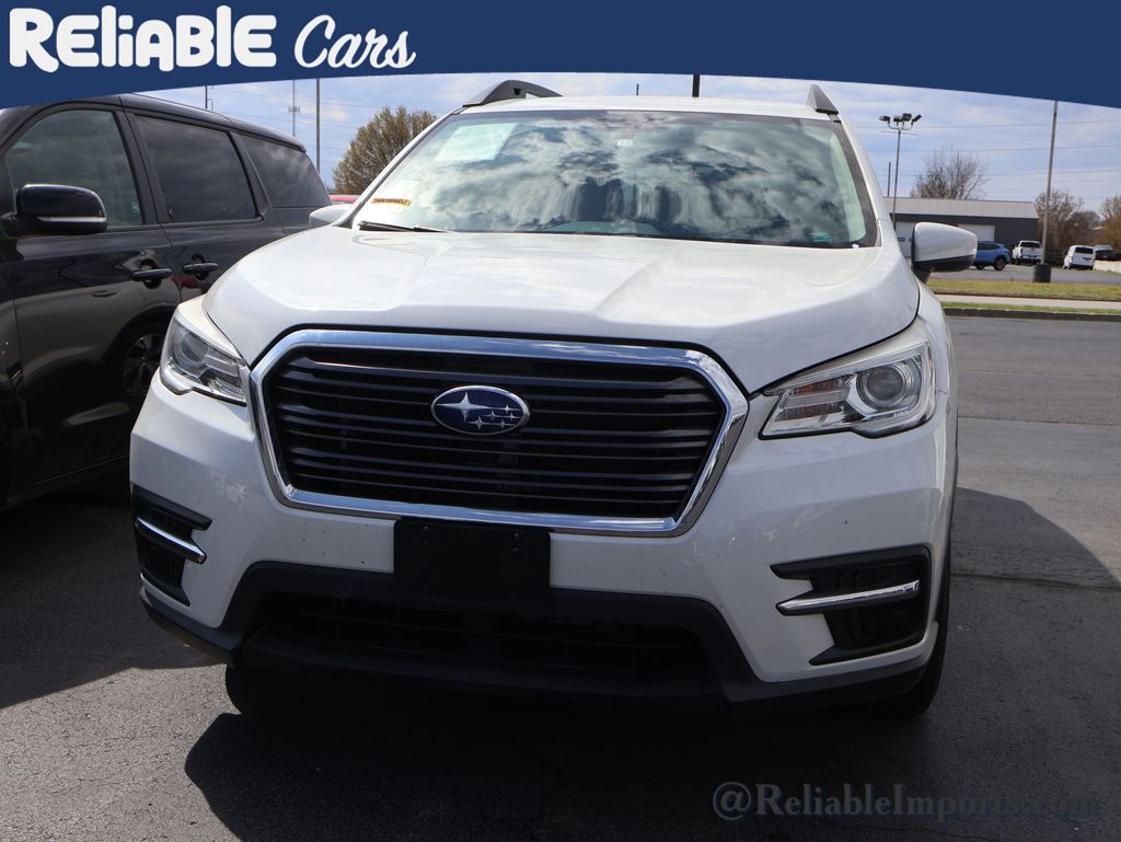 Used 2021 Crystal White Pearl Subaru Premium 8-Passenger image 10