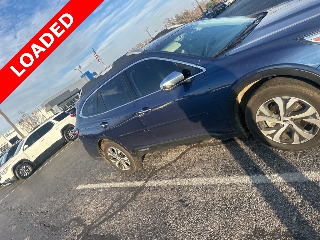 2021 Subaru Outback Touring's photo