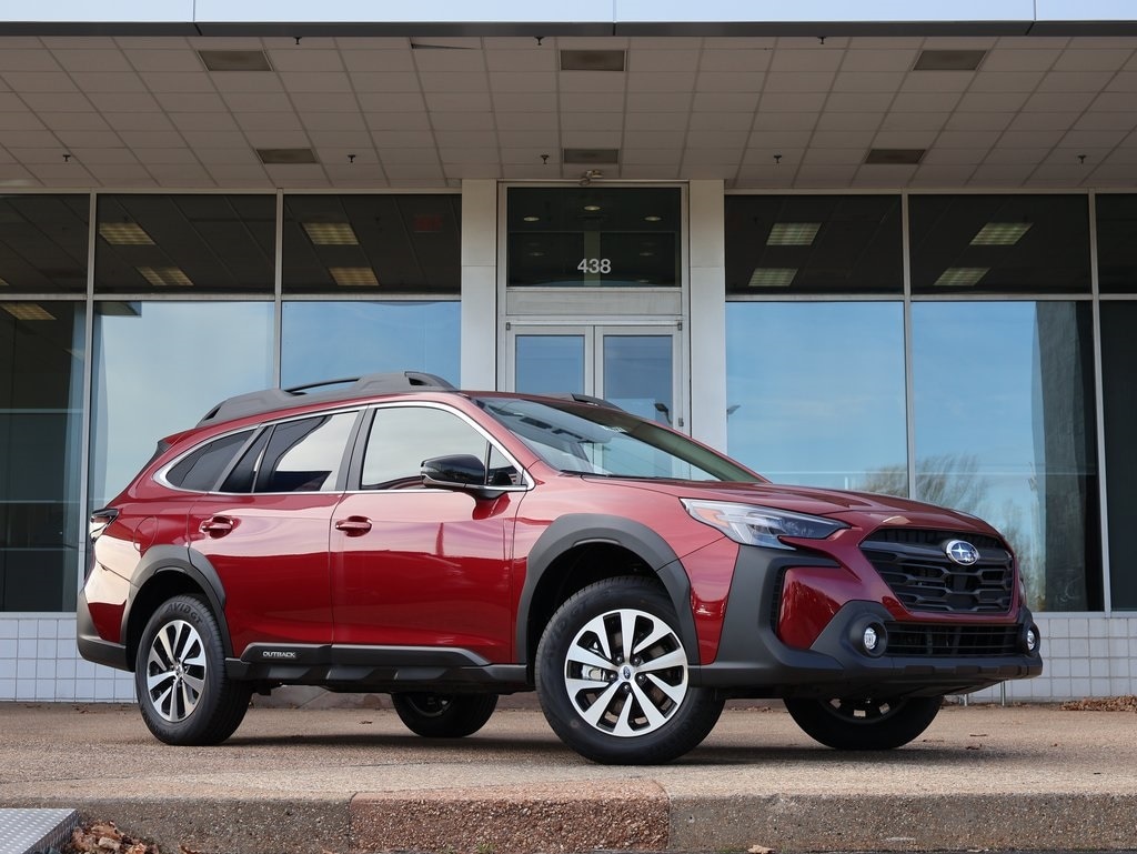 2025 Subaru Outback Premium's photo