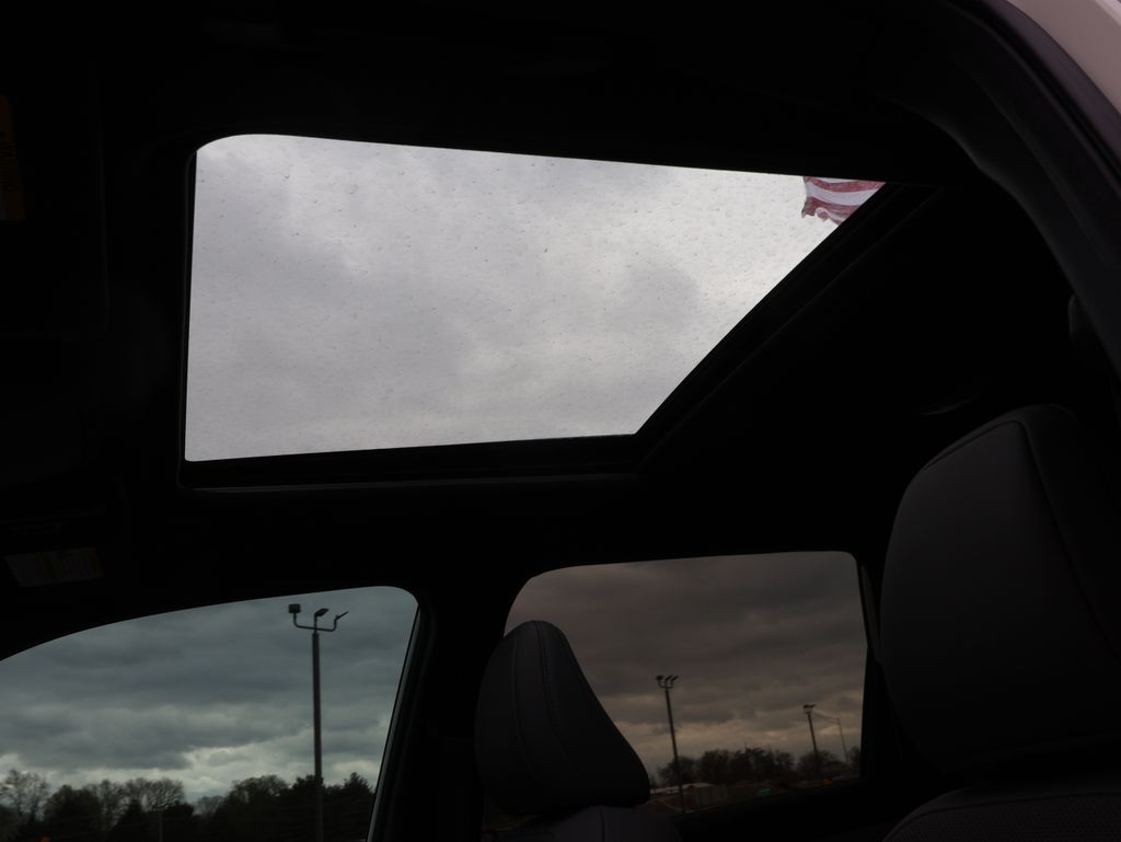 New 2026 Crystal White Pearl Subaru Limited image 27