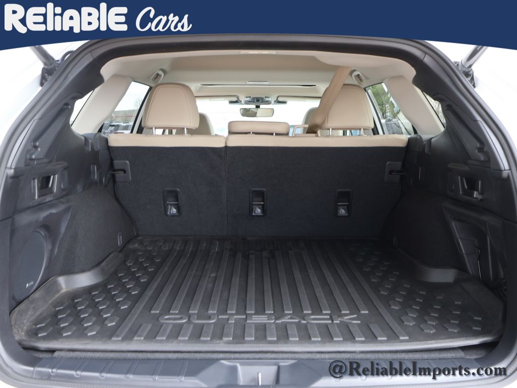 Used 2023 Crystal White Pearl Subaru Limited image 15