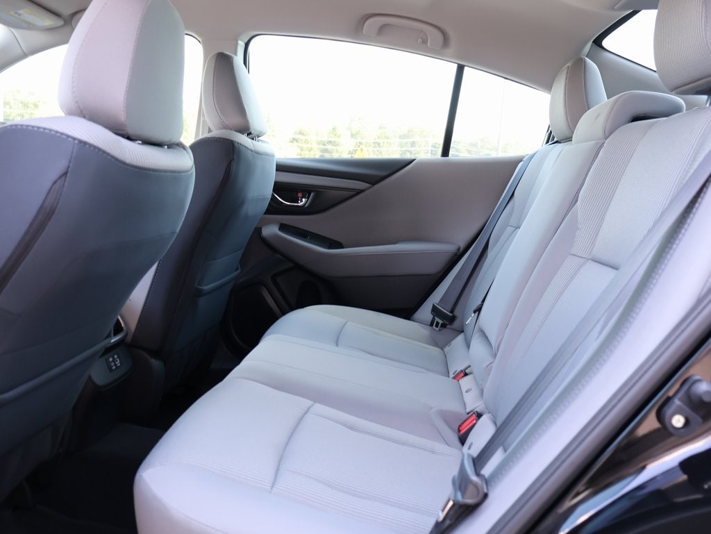 New 2025 Crystal Black Silica Subaru Premium image 18