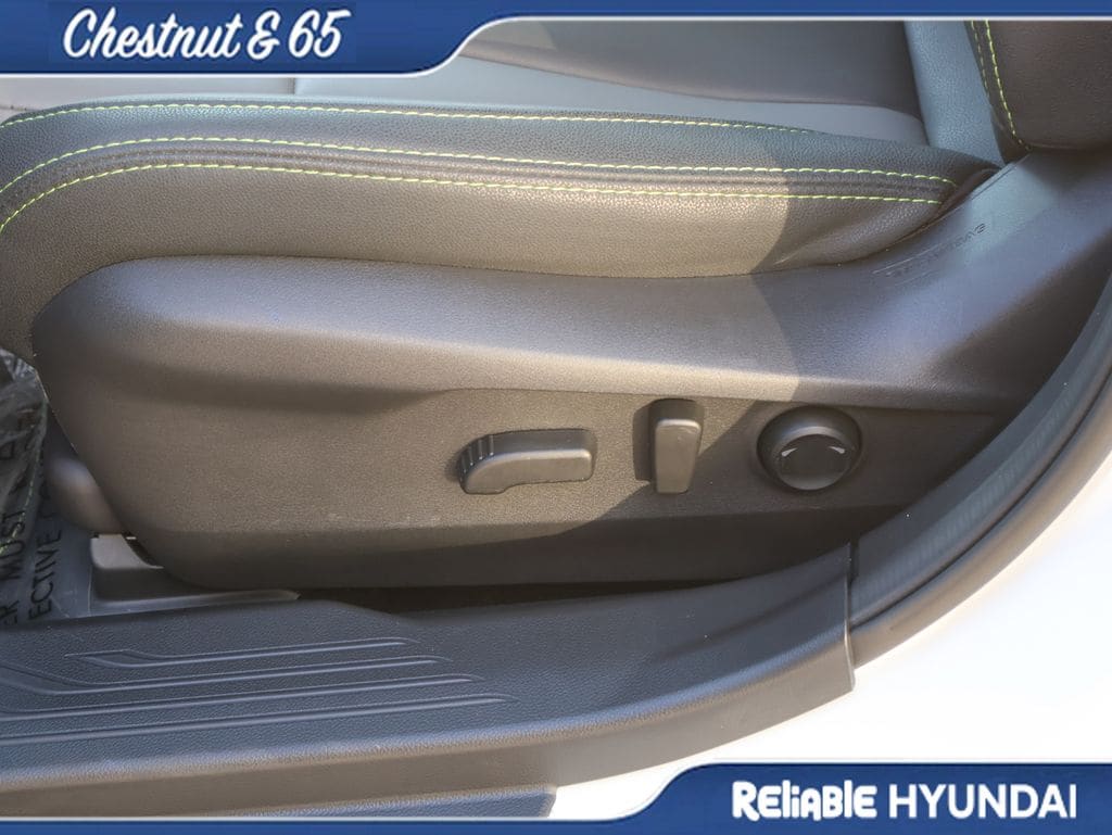 Used 2024 Crystal White Pearl Subaru Onyx Edition image 24