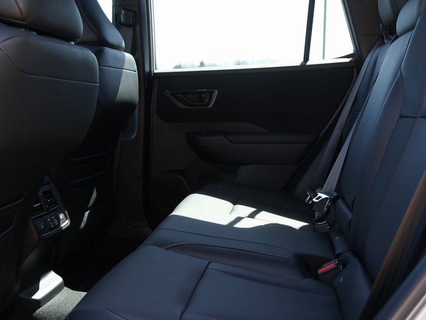 New 2026 Ice Silver Subaru Limited image 21