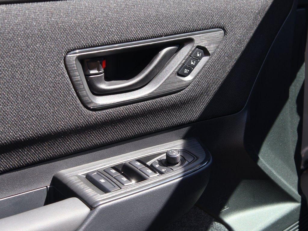 New 2026 River Rock Pearl Subaru Limited image 24