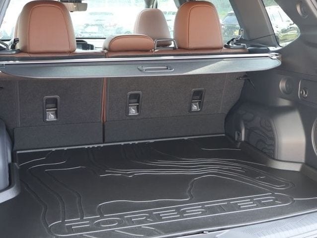 New 2026 Crystal Black Silica Subaru Touring image 17
