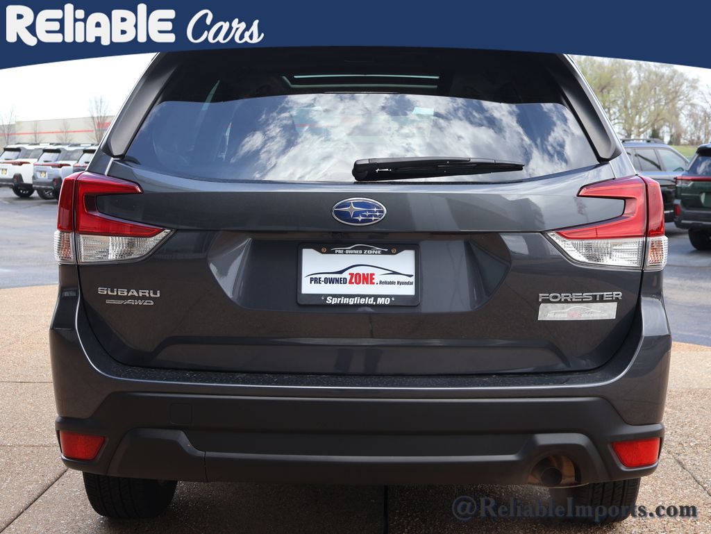 Used 2023 Magnetite Gray Metallic Subaru Premium image 5