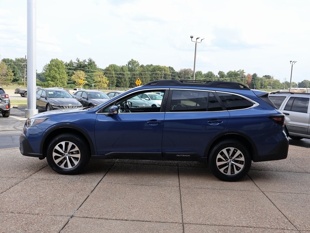 Used 2021 Subaru Outback Premium with VIN 4S4BTAFC4M3135716 for sale in Springfield, MO