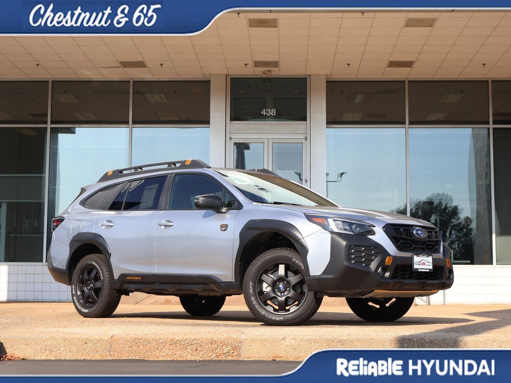 Used 2025 Ice Silver Subaru Wilderness image 2