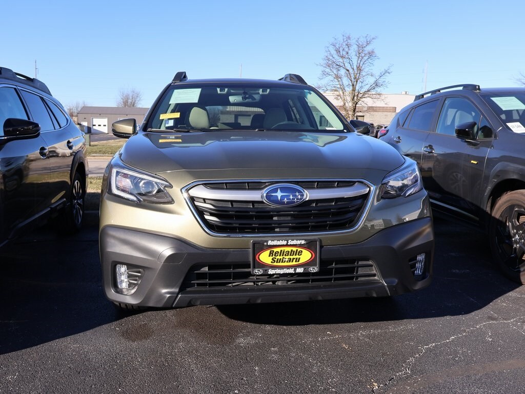 Used 2022 Subaru Outback Premium SUV