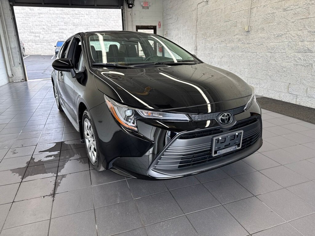 Used 2026 Toyota Corolla LE Sedan