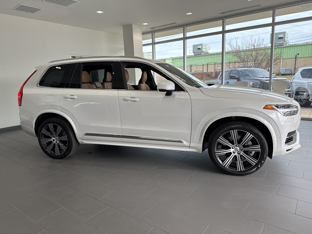 2025 Volvo XC90 Ultra's photo