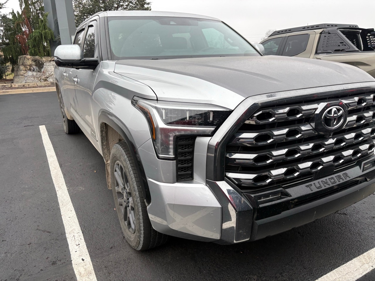 2025 Toyota Tundra Platinum's photo