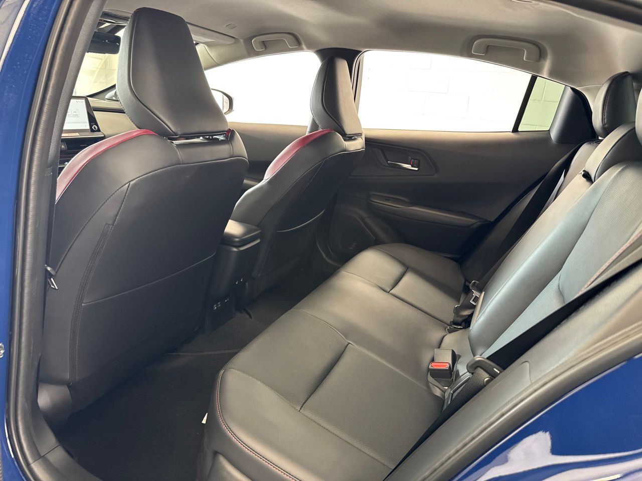 2026 Toyota Prius Plug-in Hybrid XSE Premium - Photo 40