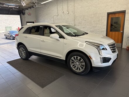 2017 Cadillac XT5 Luxury SUV