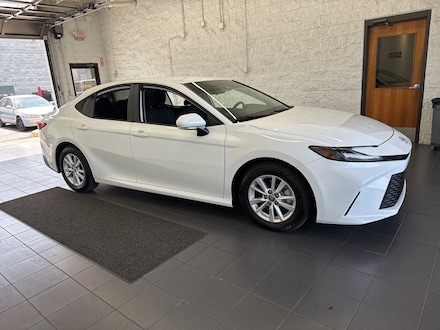 2025 Toyota Camry LE Sedan