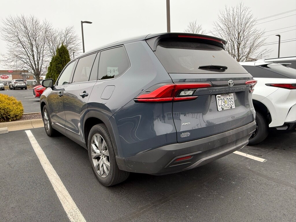 Used 2024 Toyota Grand Highlander Limited SUV