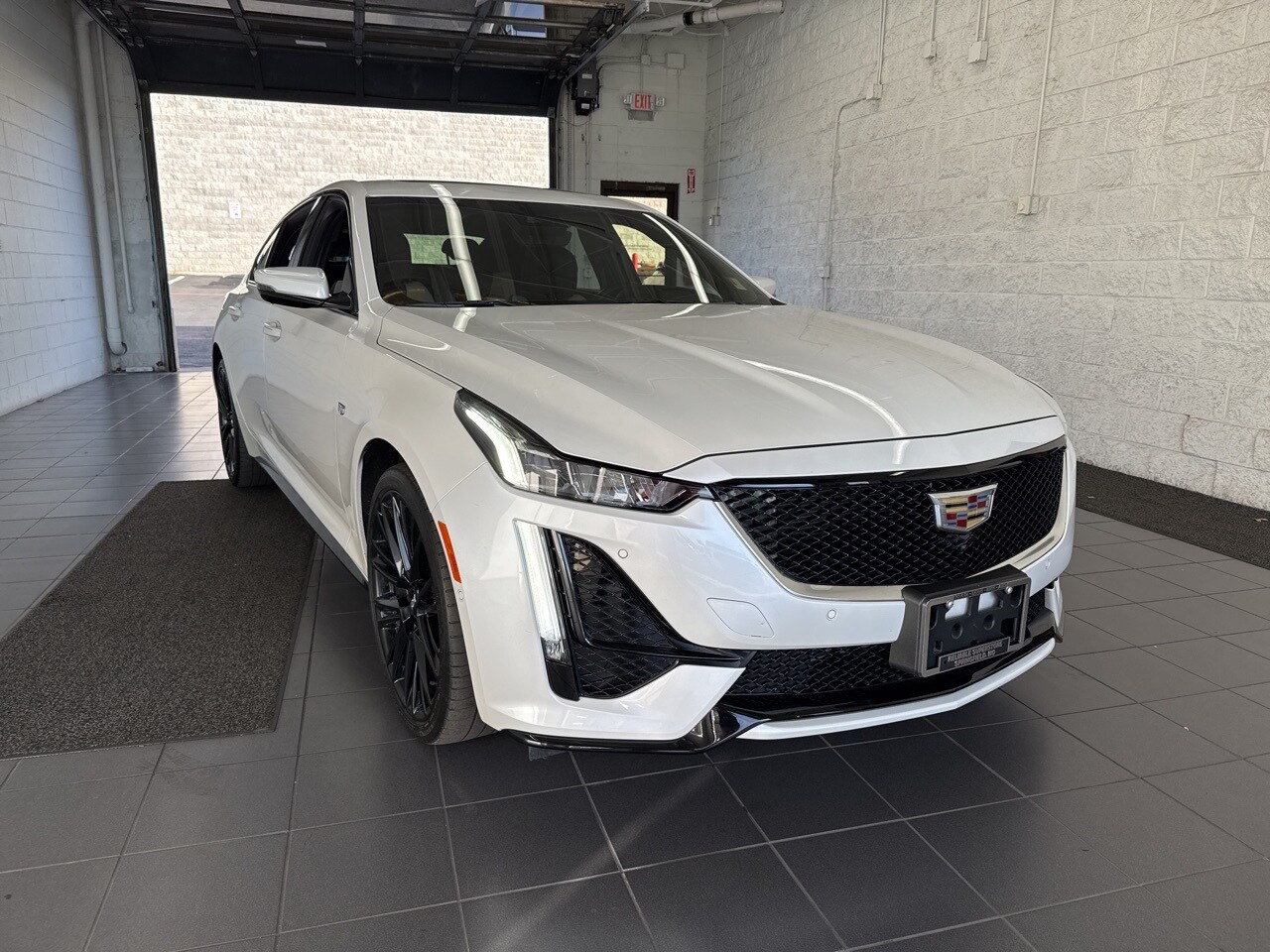 2023 Cadillac CT5 Sport photo 2