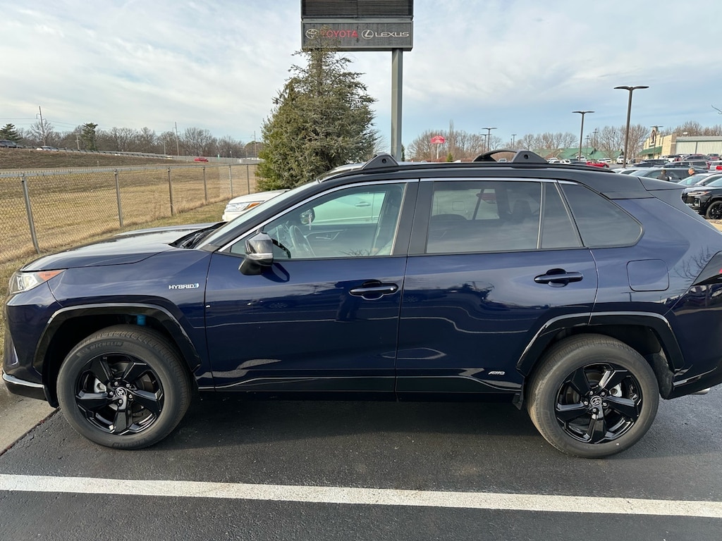 Used 2021 Toyota RAV4 Hybrid XSE SUV