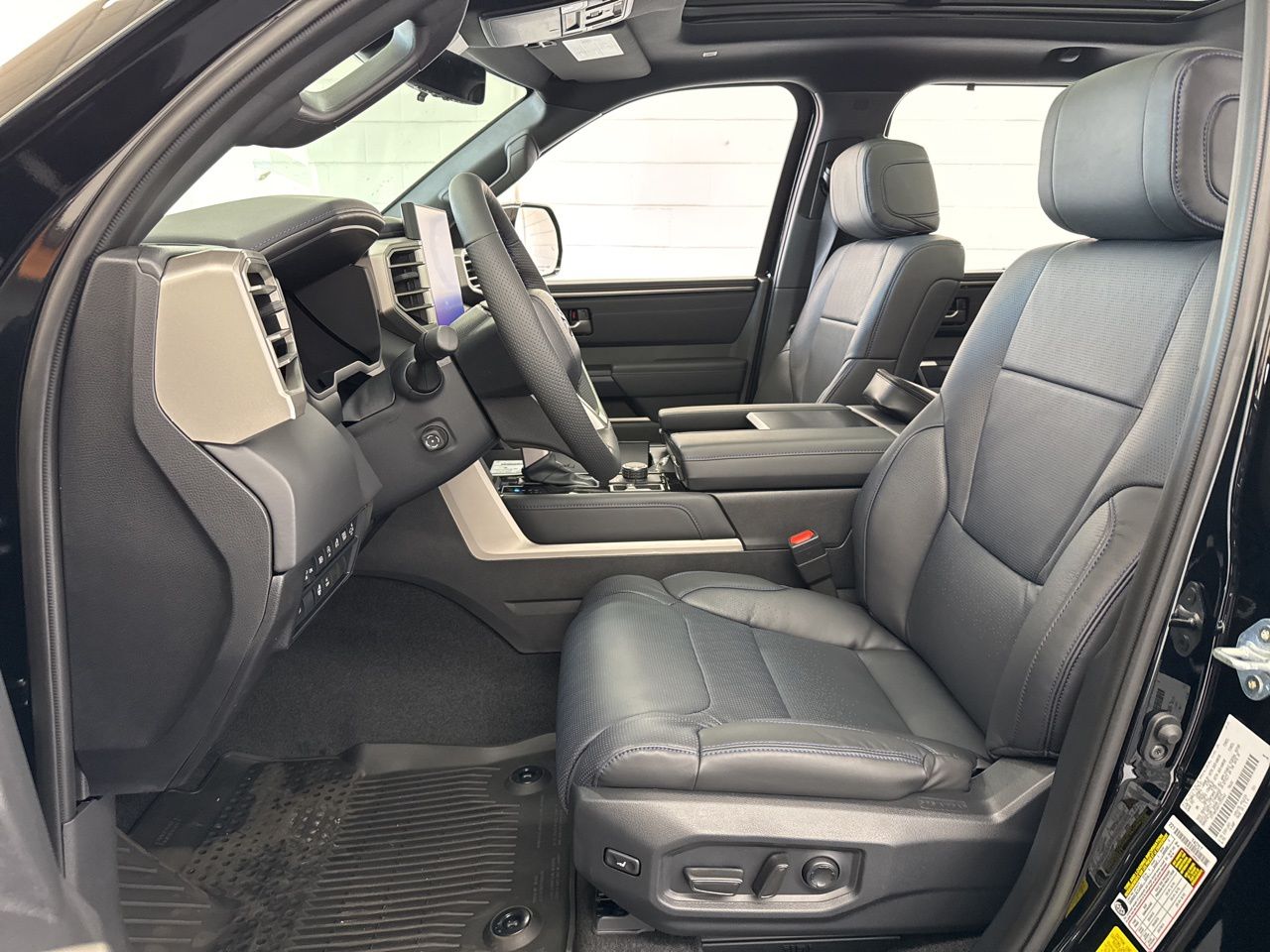 2026 Toyota Tundra Platinum - Photo 15