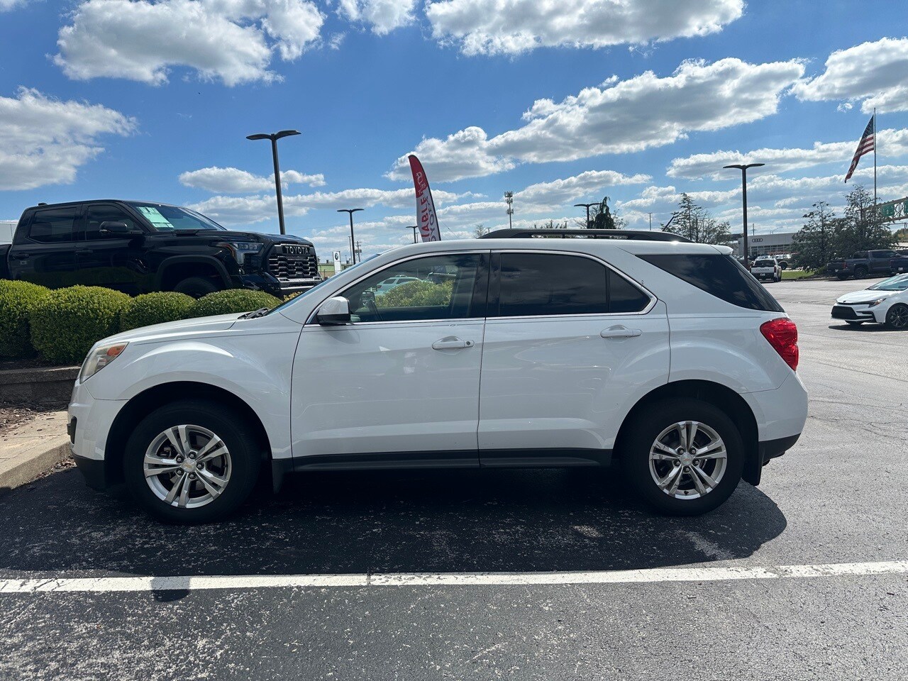 2015 Chevrolet Equinox LT photo 3
