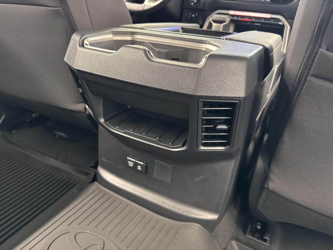 2026 Toyota Tundra SR5 - Photo 44