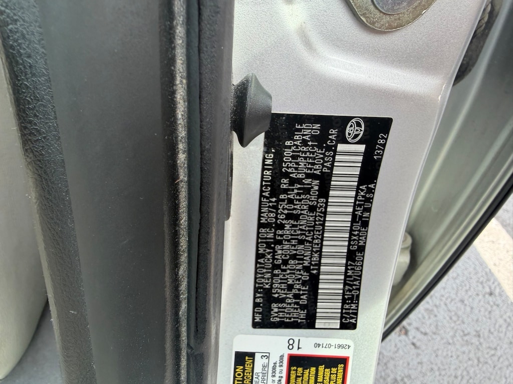 Used 2014 Toyota Avalon Limited Sedan